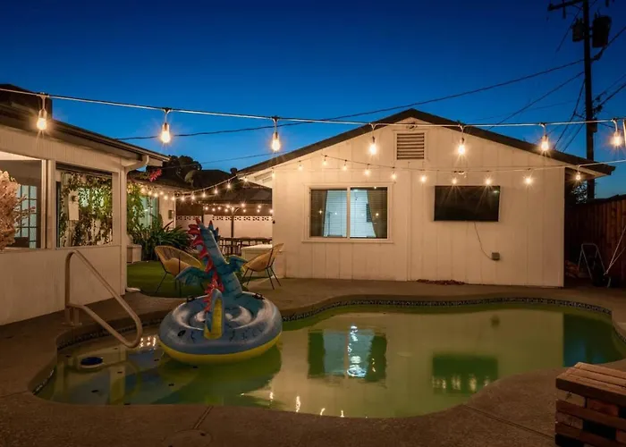 Boho Oasis Pool Hot Tub Holiday home Scottsdale